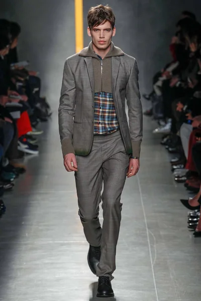 Look 45